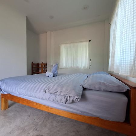 Phu Aunna Hotel Koh Phayam Exterior photo