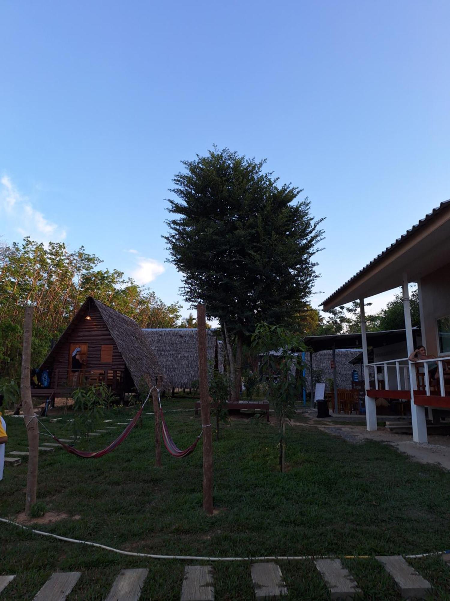 Phu Aunna Hotel Koh Phayam Exterior photo